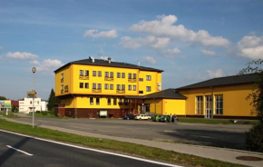 Hotel Zlatý Chlum, Česká Ves